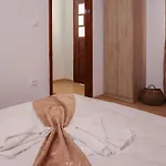Apartmán F & B Summer Collection - Skiathos - Maistrali For 2 *