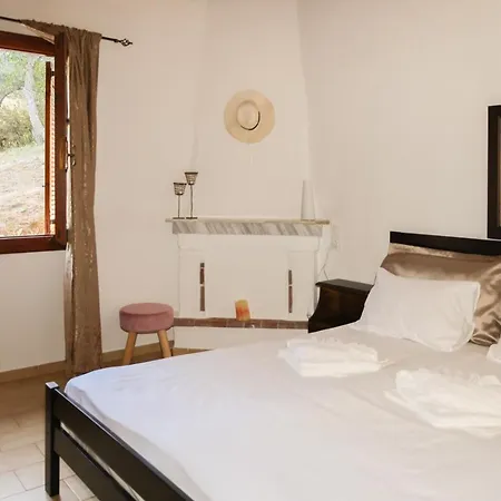 Apartment F & B Summer Collection - Skiathos - Maistrali For 2 *