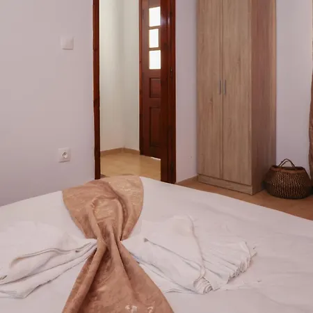 Apartment F & B Summer Collection - Skiathos - Maistrali For 2 *