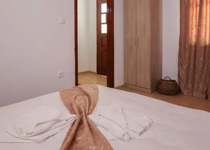 Διαμέρισμα F & B Summer Collection - Skiathos - Maistrali For 2 *