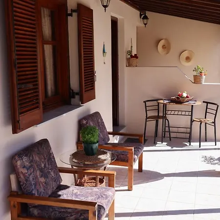 F & B Summer Collection - Skiathos - Maistrali For 2 Lägenhet Troulos