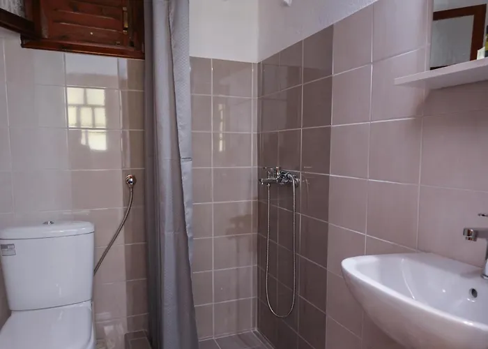 F & B Summer Collection - Skiathos - Maistrali For 2 *